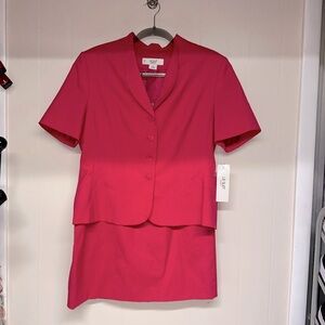 NWT Le Suit skirt suit 12p fuchsia Hot pink knee length office Siren Girl Core